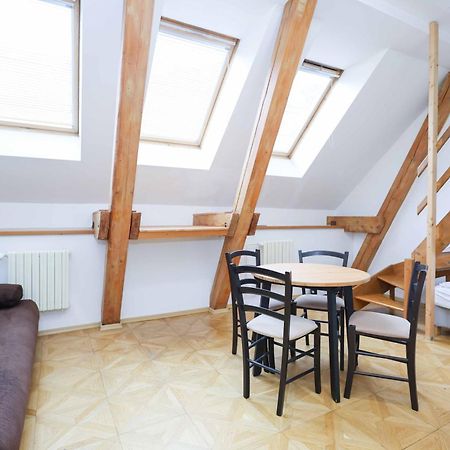 Beethoven Apartments Братислава Экстерьер фото